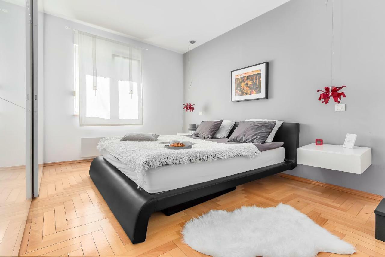 Apartment Lungomare Pula Luaran gambar